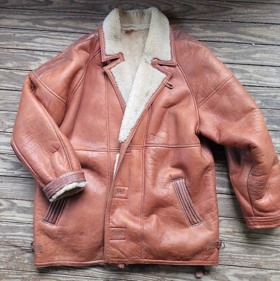 Vintage Leather Shearling Jacket - Picture 9 of 9